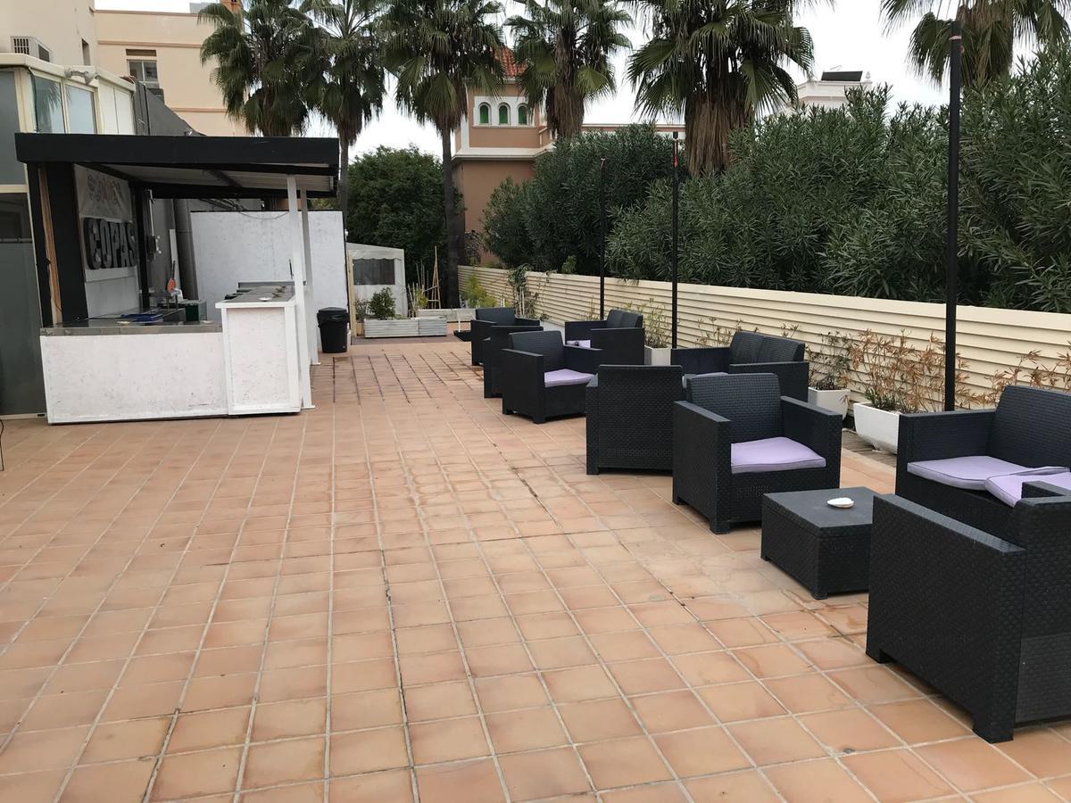 בוריאנה Hotel Aloha מראה חיצוני תמונה