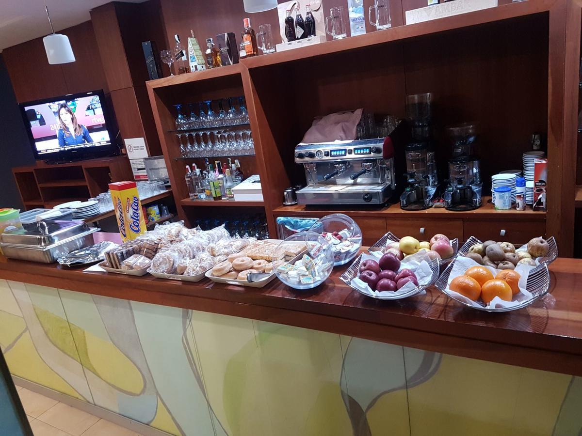 בוריאנה Hotel Aloha מראה חיצוני תמונה